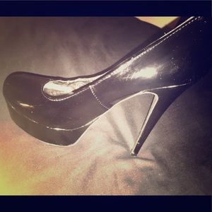 Black Stiletto Heels